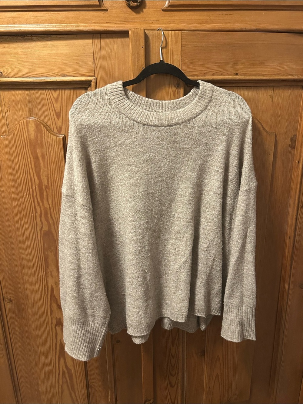 H&M Women's Oversized Crewneck Sweater in Light Brown